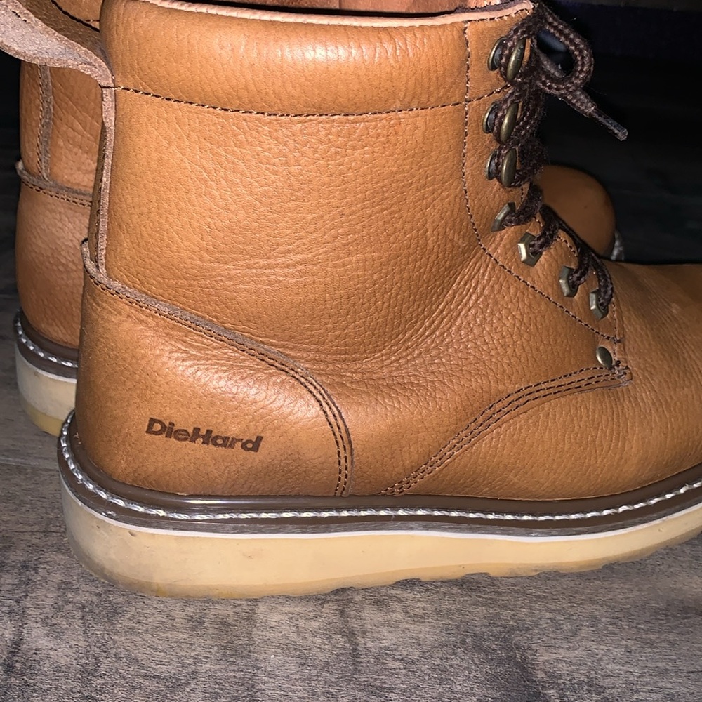 SEARS DIE HARD SURE TRACK WORK BOOT - Picture 7 of 11